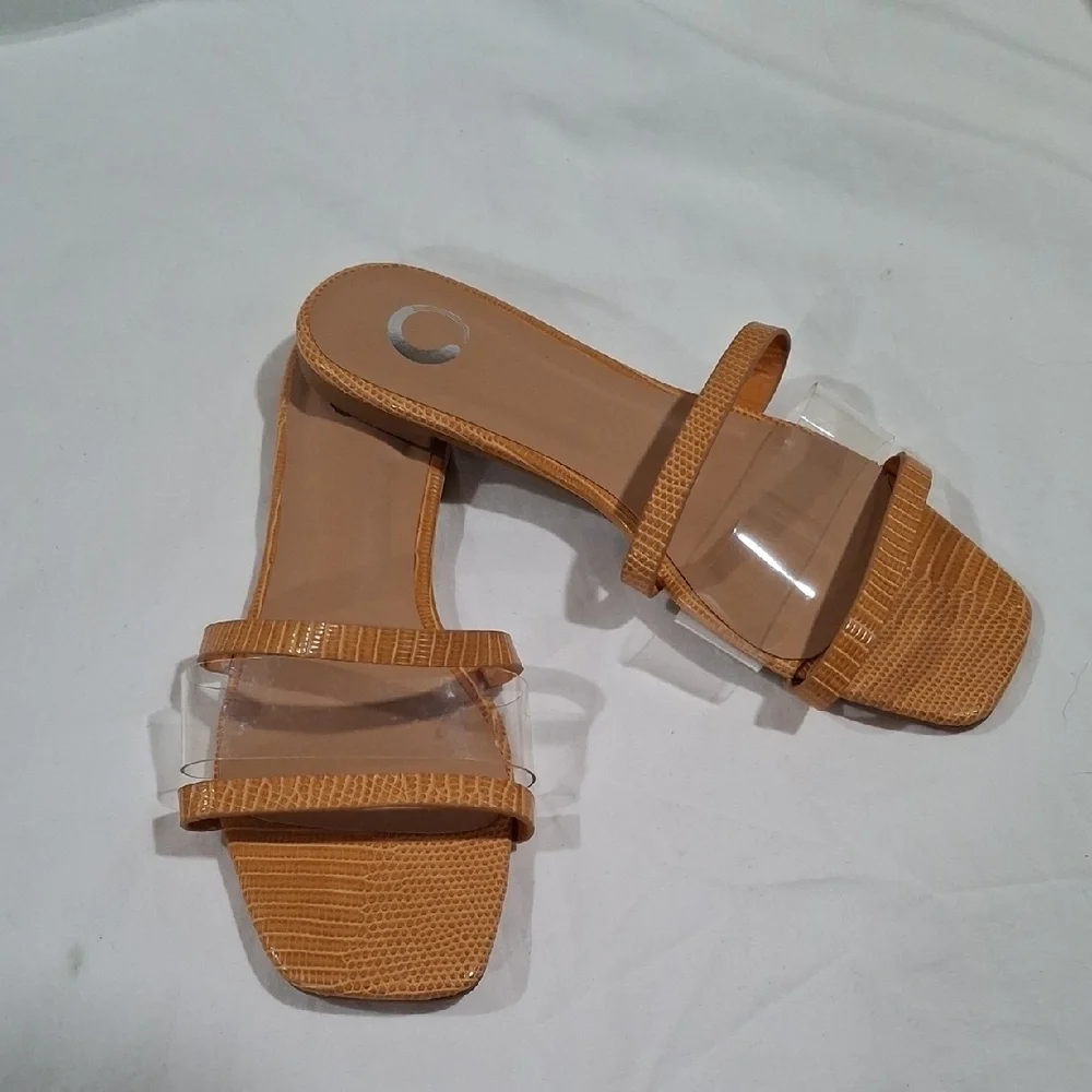 Journee Collection Tan Sandals with Clear Straps Size 8